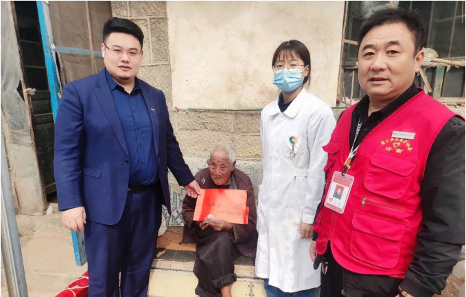 愛在重陽節(jié)，慰問暖人心