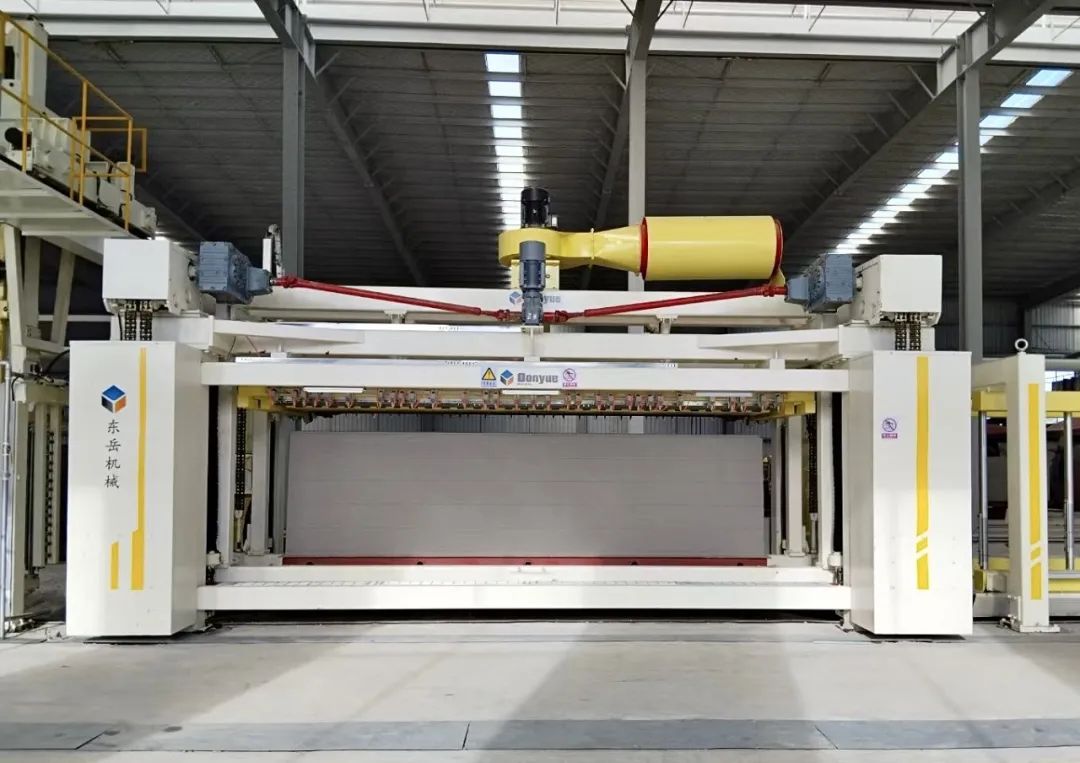 東岳機(jī)械熱烈祝賀安徽鼎志項目順利投產(chǎn) 東岳機(jī)械熱烈祝賀安徽鼎志項目順利投產(chǎn)